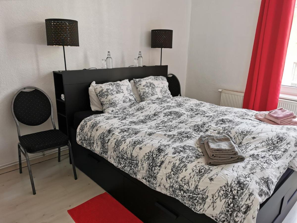Ostend Backpackers Lodge Екстер'єр фото